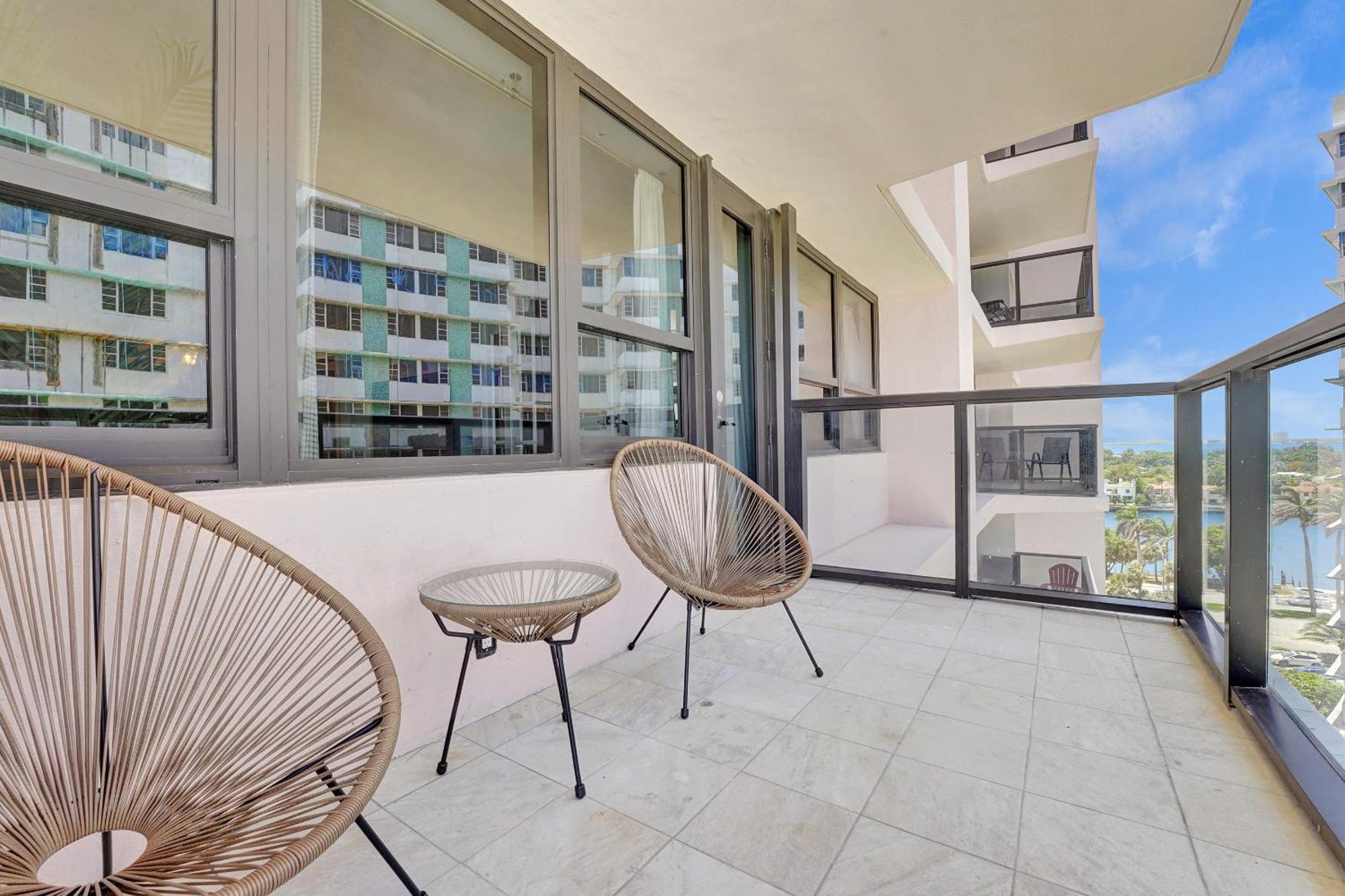 Cozy 2 Bdr Condo With Beach Service 1108 Miami Beach Esterno foto